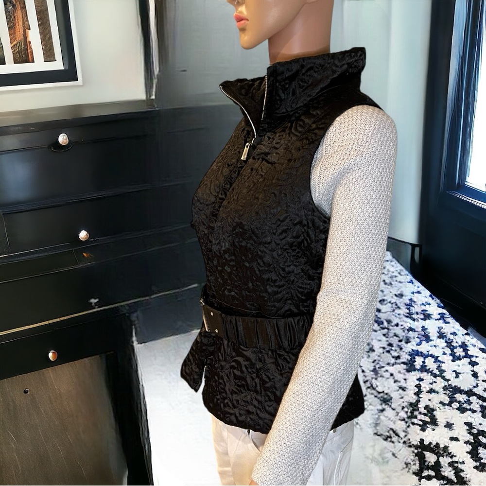 WHBM Belted black zip vest XS